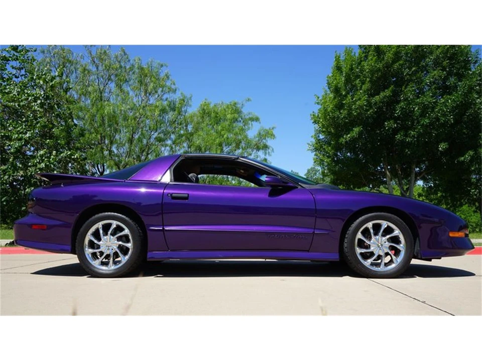 1997 Pontiac Firebird 4th Gen - Image 19 of 31