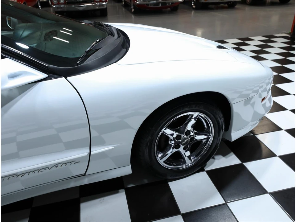 1997 Pontiac Firebird 4th Gen - Image 23 of 31