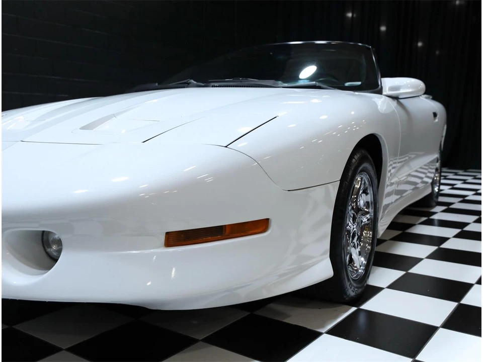 1997 Pontiac Firebird 4th Gen - Image 16 of 31