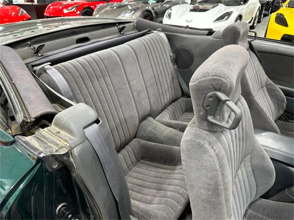 1997 Pontiac Firebird 4th Gen - Image 11 of 30