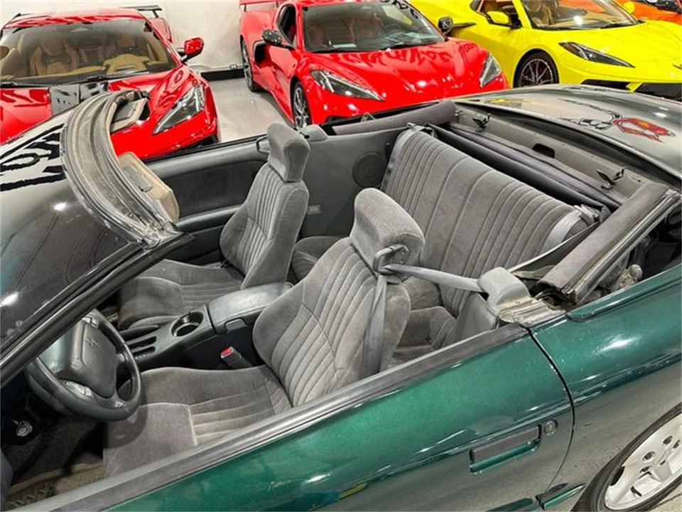 1997 Pontiac Firebird 4th Gen - Image 9 of 30