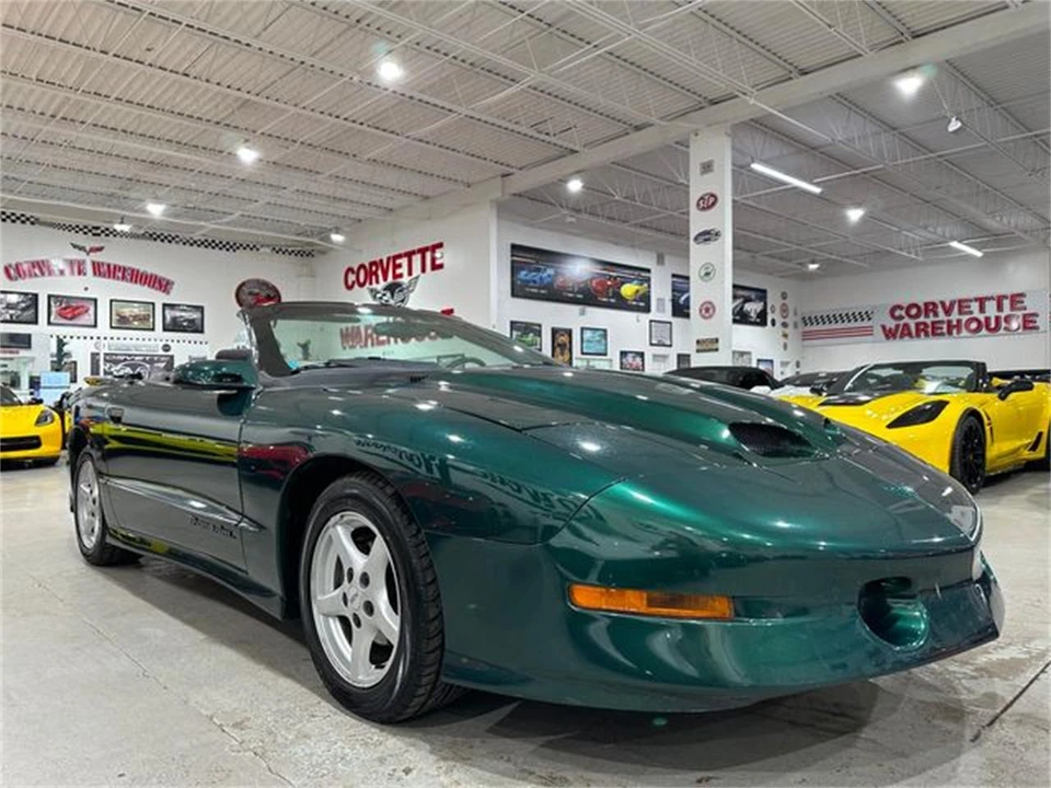 1997 Pontiac Firebird 4th Gen - Image 5 of 30