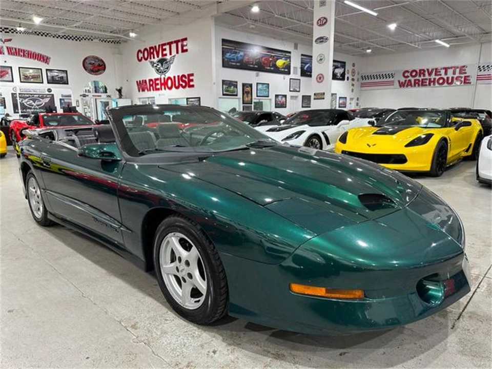 1997 Pontiac Firebird 4th Gen - Image 29 of 30