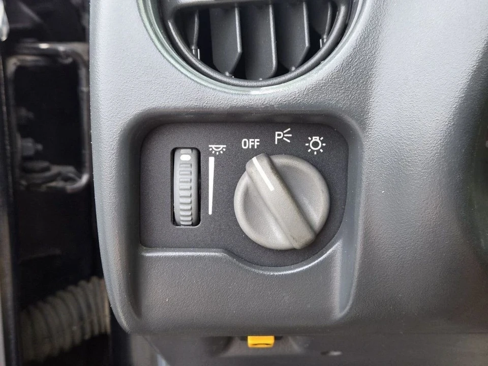 1997 Pontiac Firebird 4th Gen - Image 18 of 20