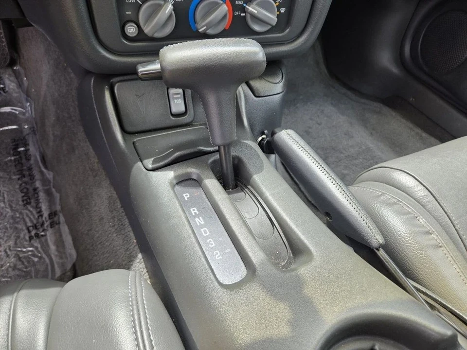 1997 Pontiac Firebird 4th Gen - Image 17 of 20
