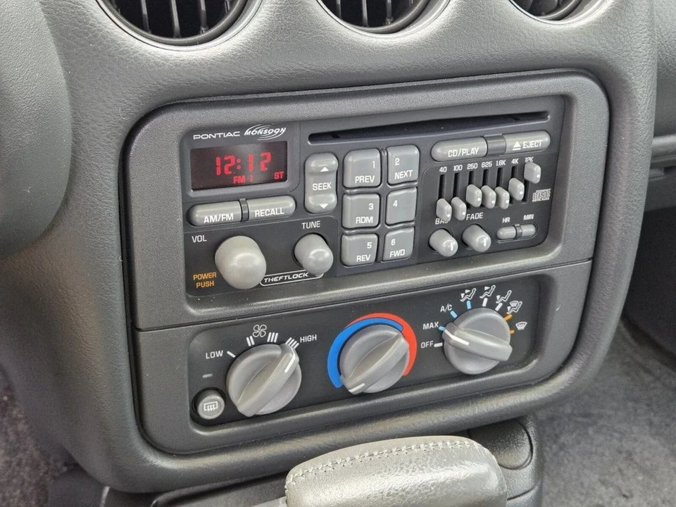 1997 Pontiac Firebird 4th Gen - Image 16 of 20