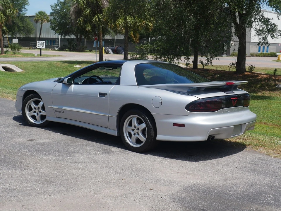 1997 Pontiac Firebird Trans Am 4th Gen - Image 18 of 24