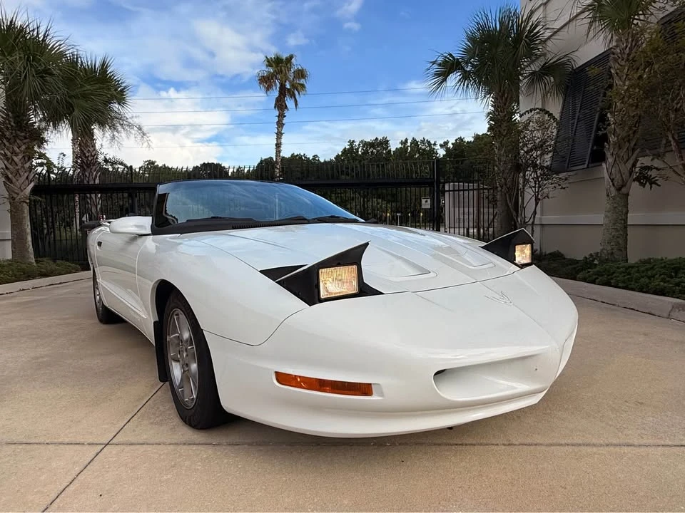 1997 Pontiac Firebird 4th Gen - Image 13 of 19