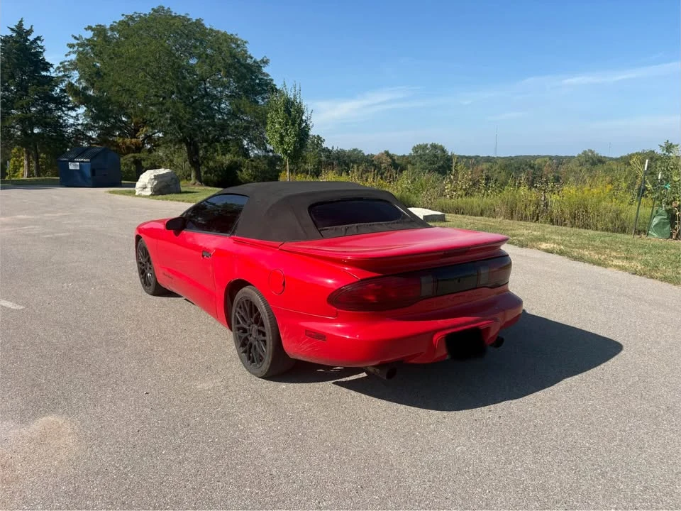 1997 Pontiac Firebird 4th Gen - Image 4 of 16