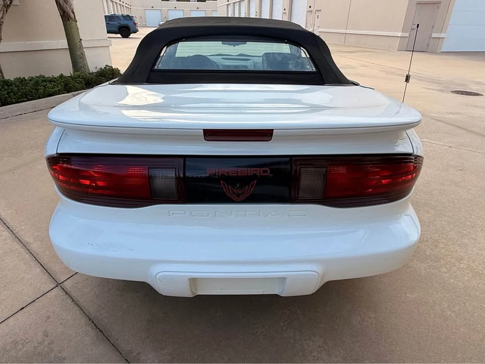 1997 Pontiac Firebird 4th Gen - Image 18 of 19