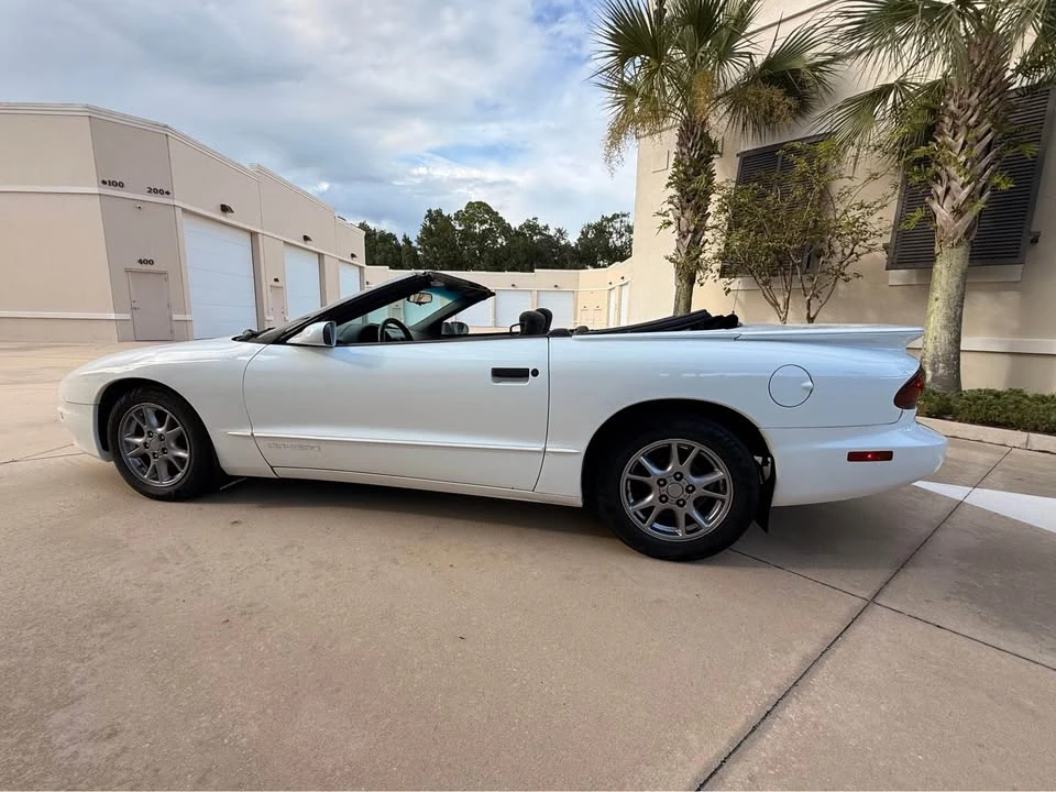 1997 Pontiac Firebird 4th Gen - Image 17 of 19