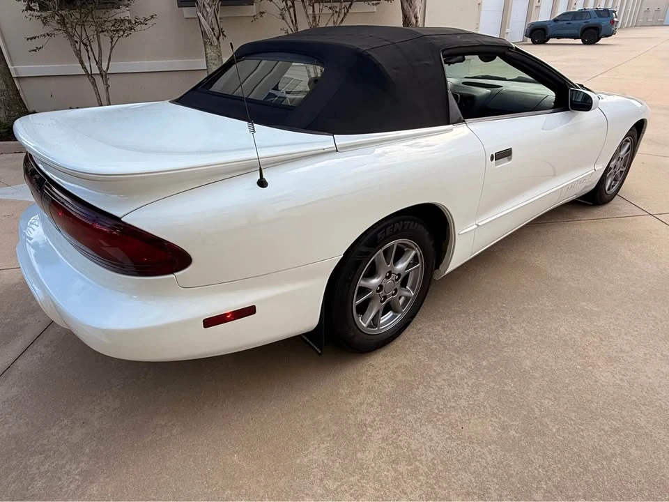 1997 Pontiac Firebird 4th Gen - Image 7 of 19