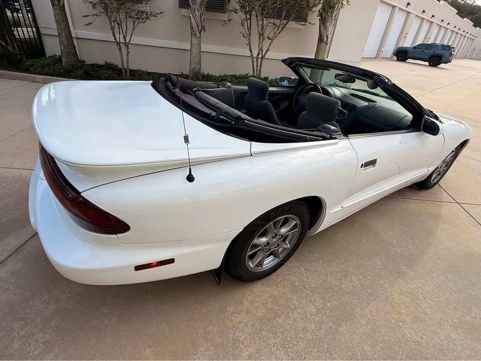1997 Pontiac Firebird 4th Gen - Image 16 of 19
