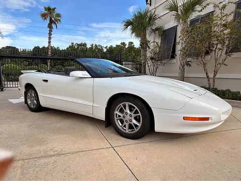 1997 Pontiac Firebird Convertible 2D