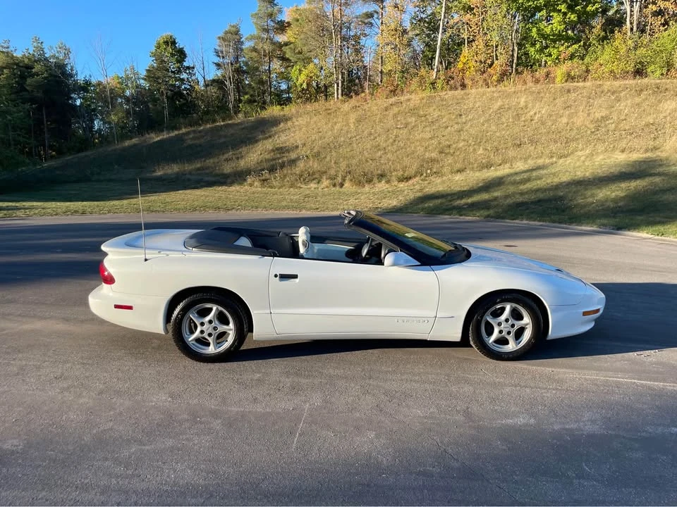 1997 Pontiac Firebird 4th Gen - Image 8 of 10