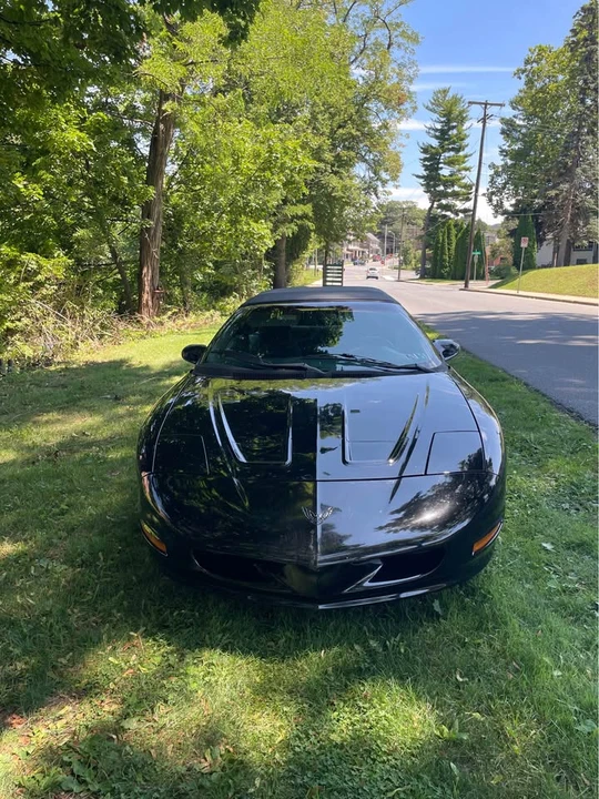 1997 Pontiac Firebird 4th Gen - Image 2 of 10