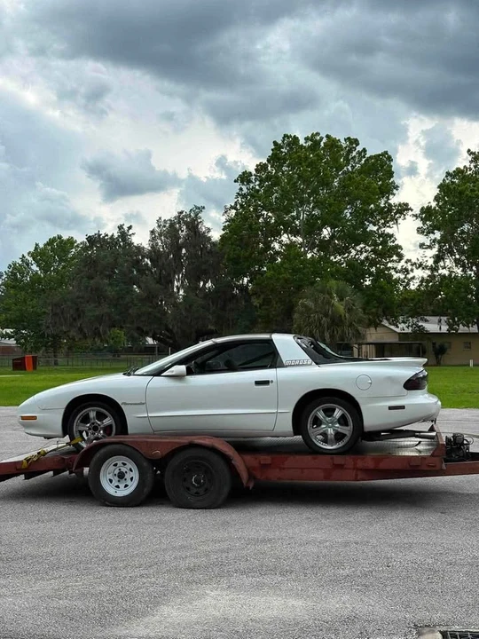1997 Pontiac Firebird 4th Gen - Image 3 of 8