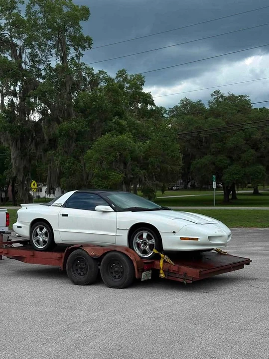 1997 Pontiac Firebird 4th Gen - Image 6 of 8