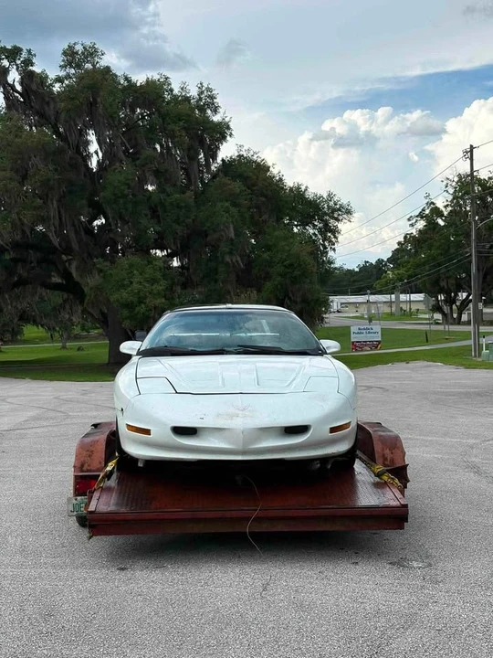 1997 Pontiac Firebird 4th Gen - Image 5 of 8