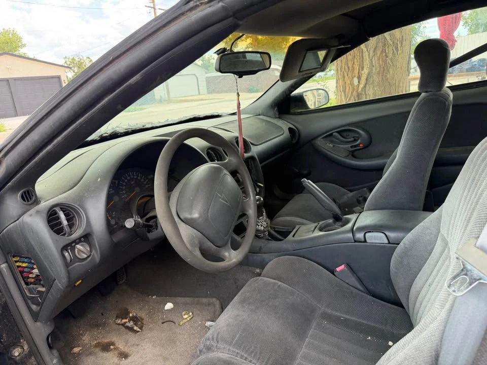 1997 Pontiac Firebird 4th Gen - Image 9 of 12