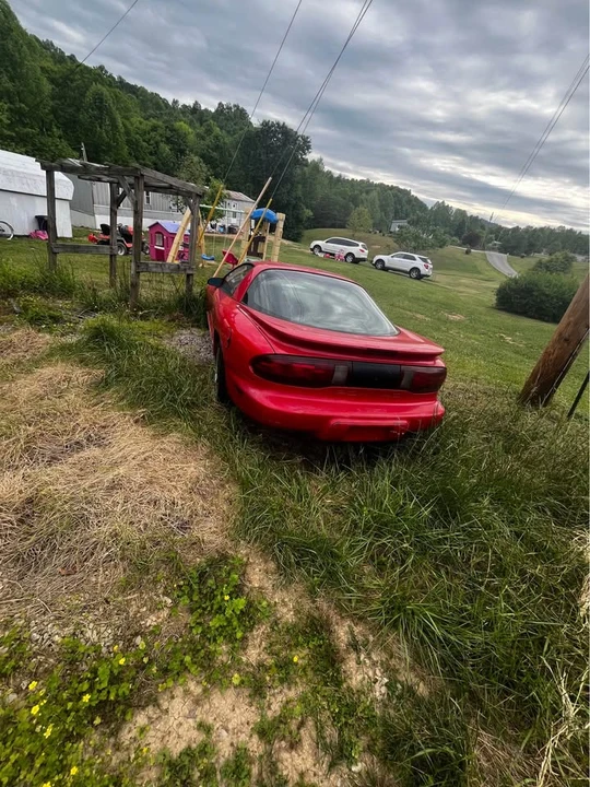 1997 Pontiac Firebird 4th Gen - Image 6 of 8