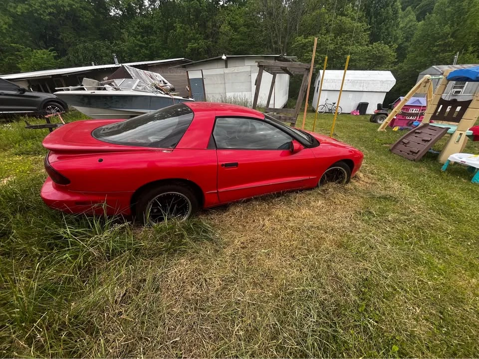 1997 Pontiac Firebird 4th Gen - Image 5 of 8