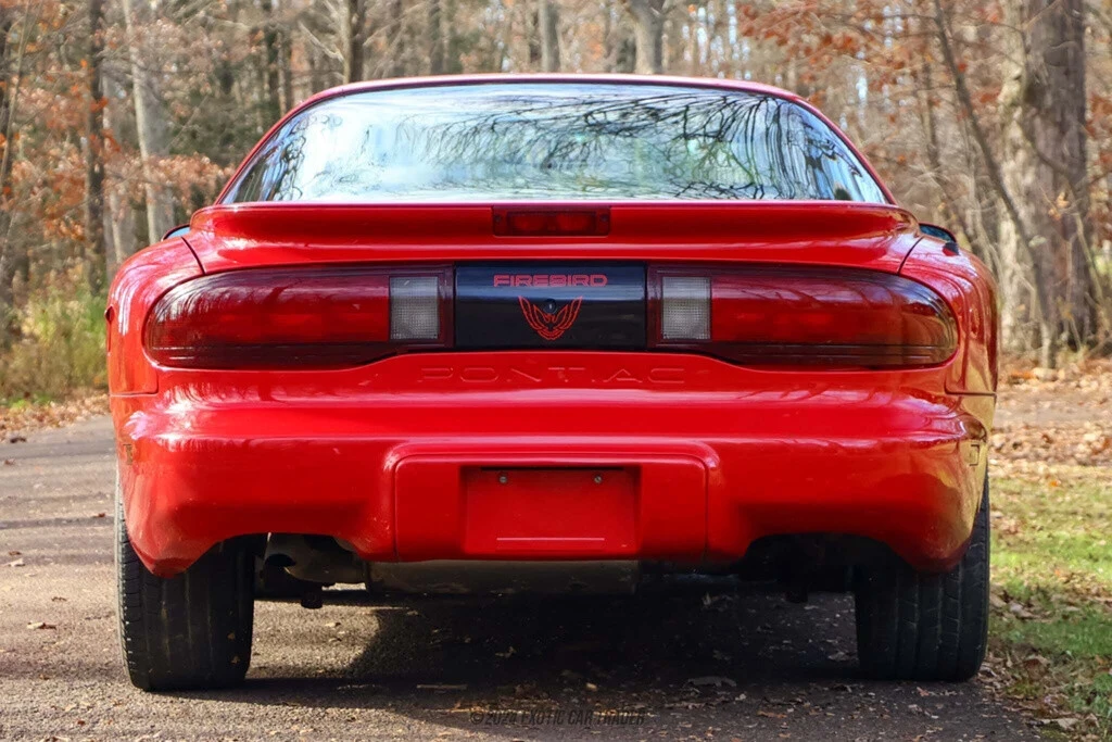 1997 Pontiac Firebird 4th Gen - Image 7 of 12