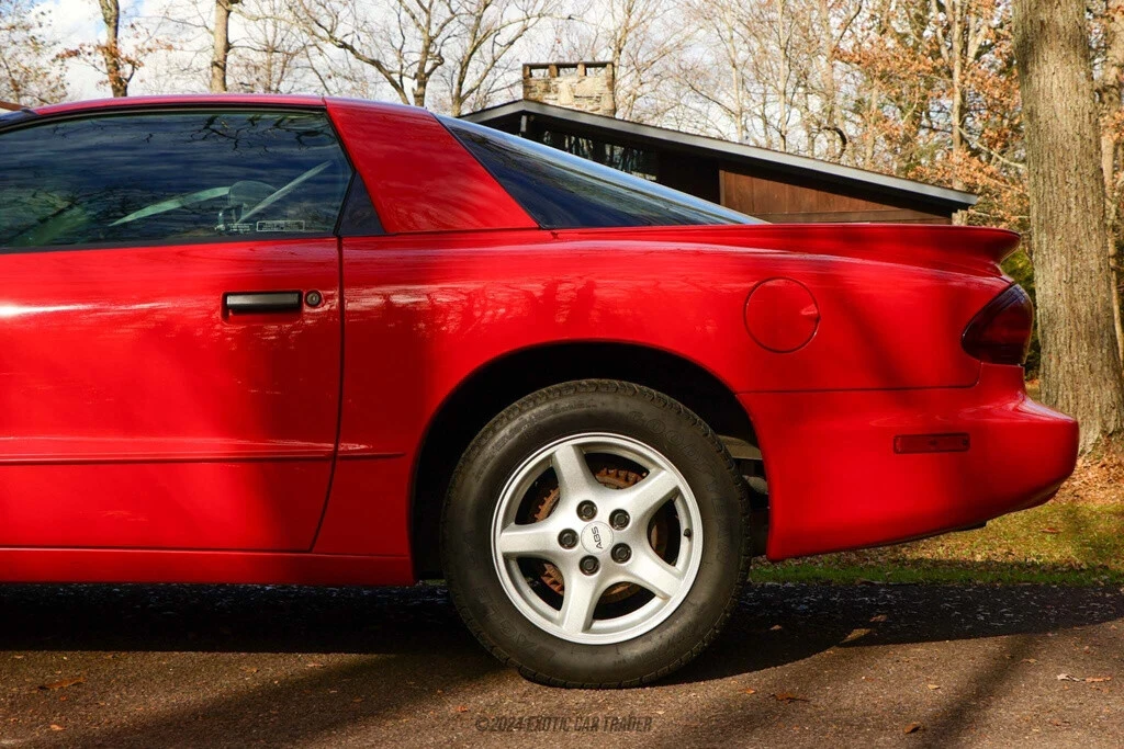 1997 Pontiac Firebird 4th Gen - Image 5 of 12