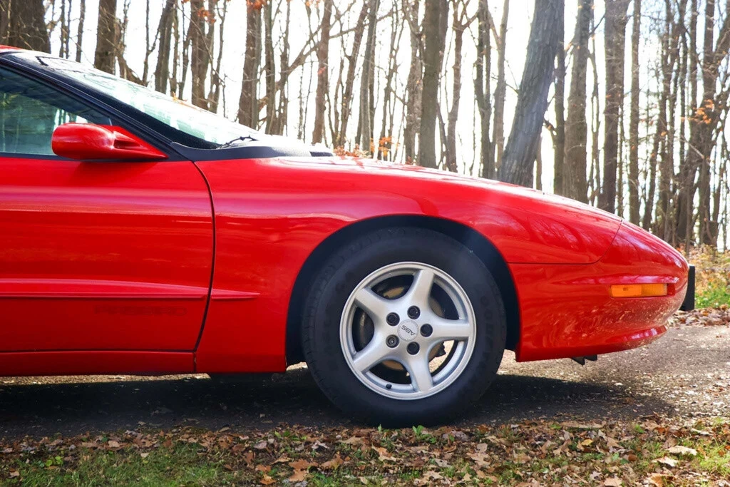 1997 Pontiac Firebird 4th Gen - Image 11 of 12