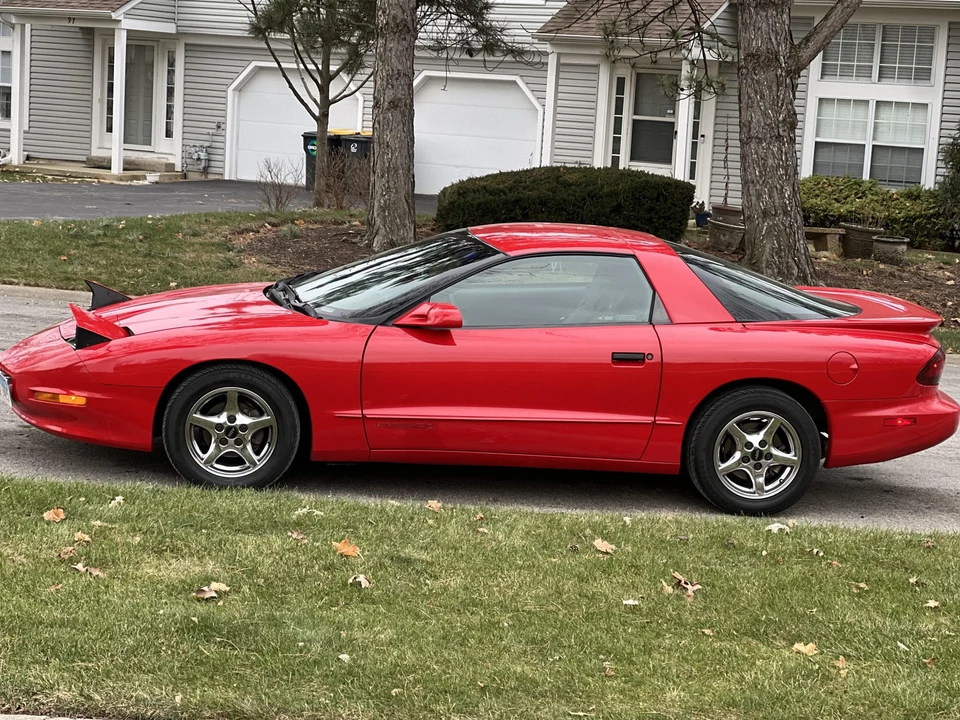 1997 Pontiac Firebird 4th Gen - Image 2 of 31