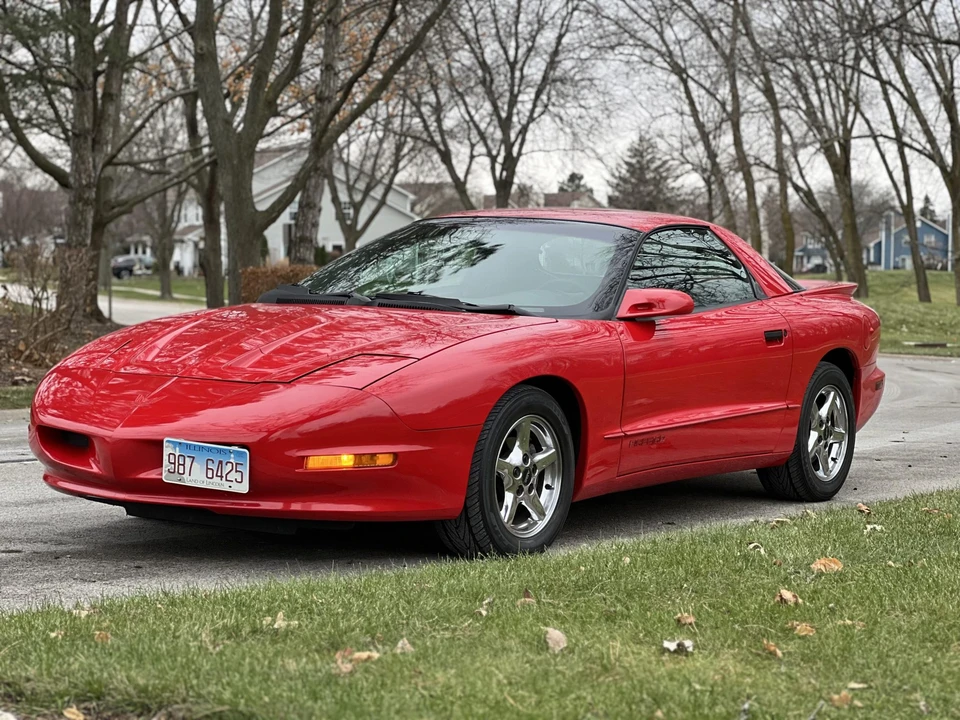1997 Pontiac Firebird 4th Gen - Image 28 of 31