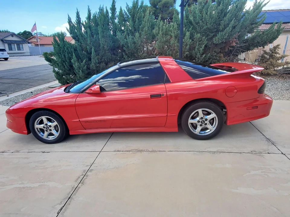 1997 Pontiac Firebird Formula 4th Gen - Image 2 of 26