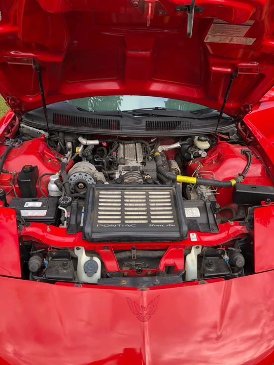 1997 Pontiac Firebird Formula 4th Gen - Image 5 of 13