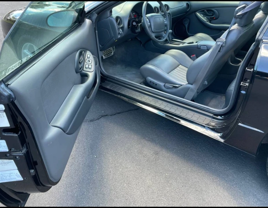 1997 Pontiac Firebird Formula 4th Gen - Image 12 of 18
