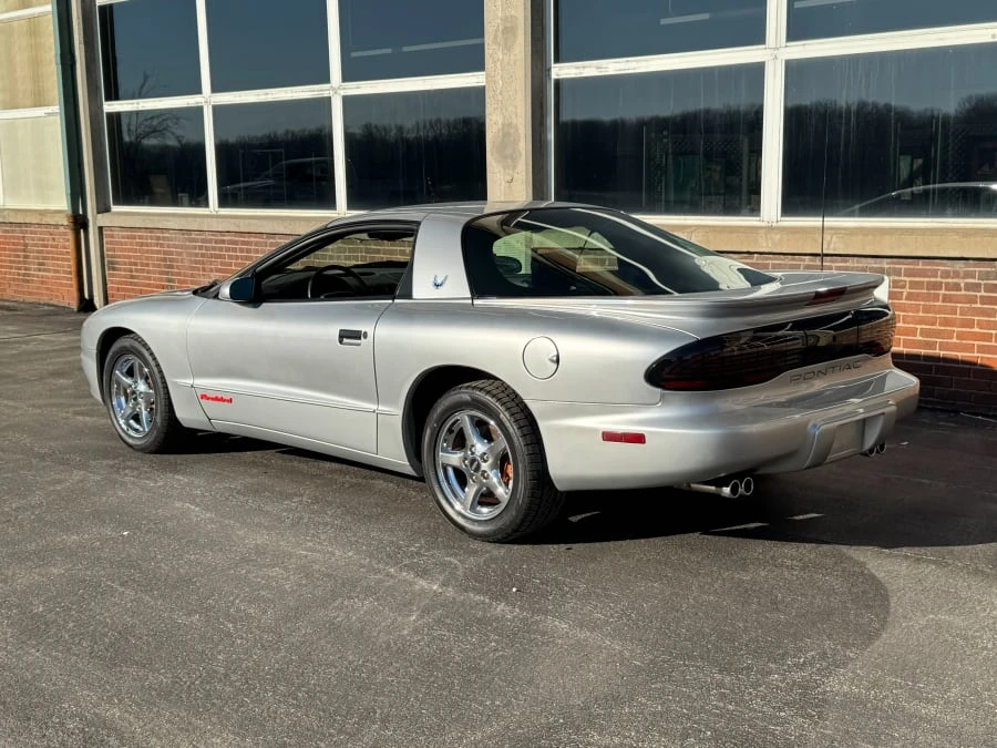 1997 Pontiac Firebird 4th Gen - Image 3 of 12