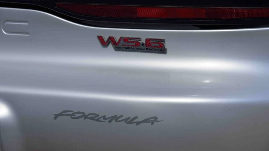 1997 Pontiac Firebird Formula 4th Gen - Image 10 of 12