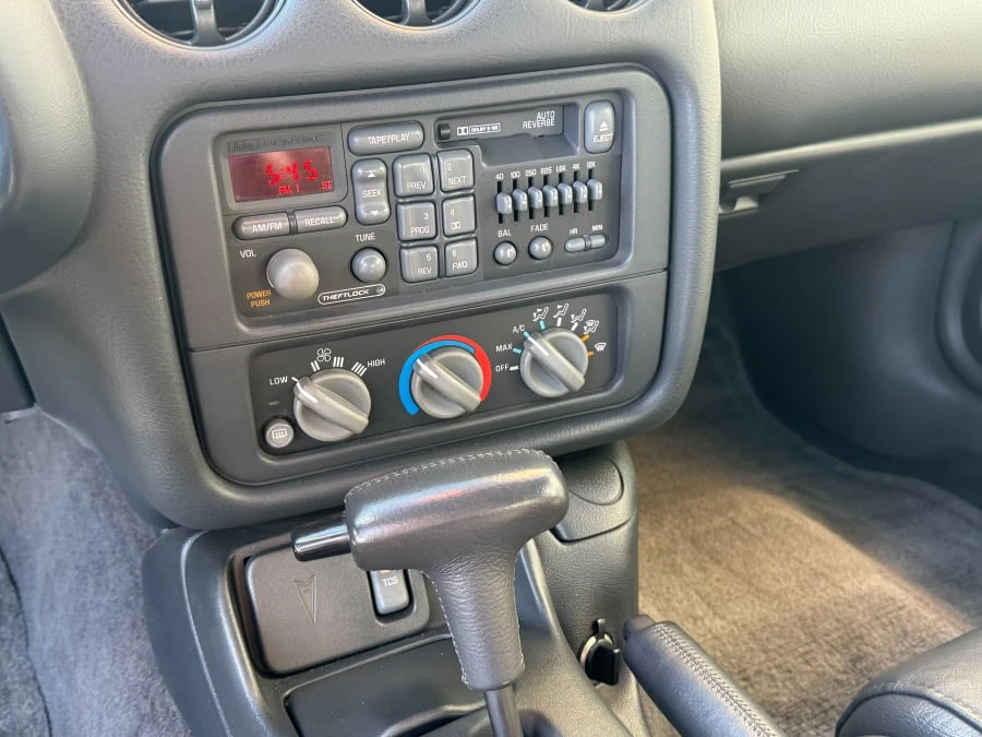 1997 Pontiac Firebird 4th Gen - Image 7 of 12