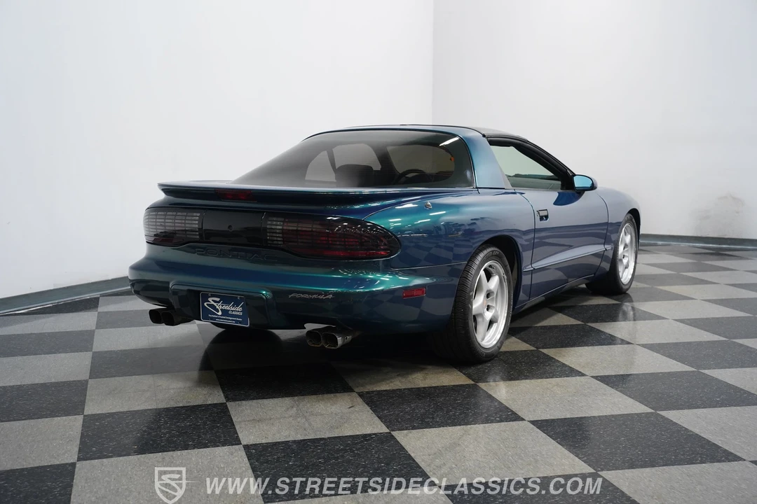 1997 Pontiac Firebird Formula 4th Gen - Image 10 of 31