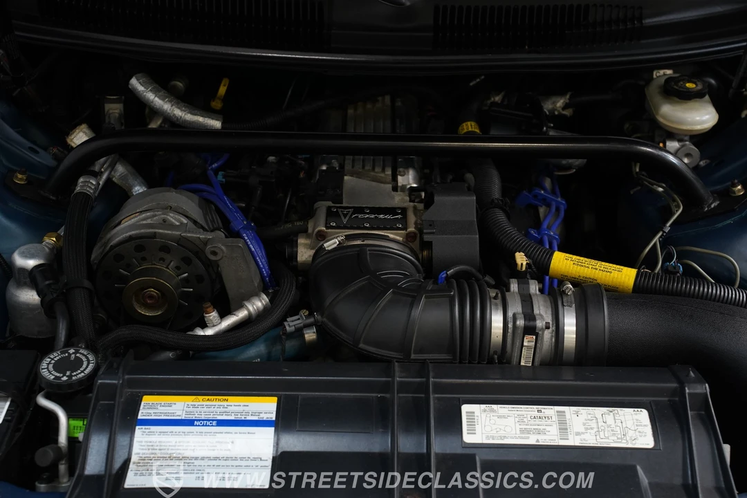 1997 Pontiac Firebird Formula 4th Gen - Image 23 of 31