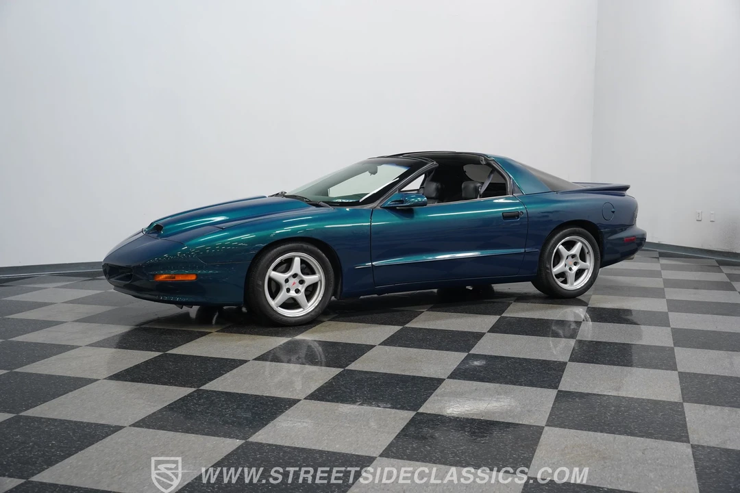 1997 Pontiac Firebird Formula 4th Gen - Image 6 of 31
