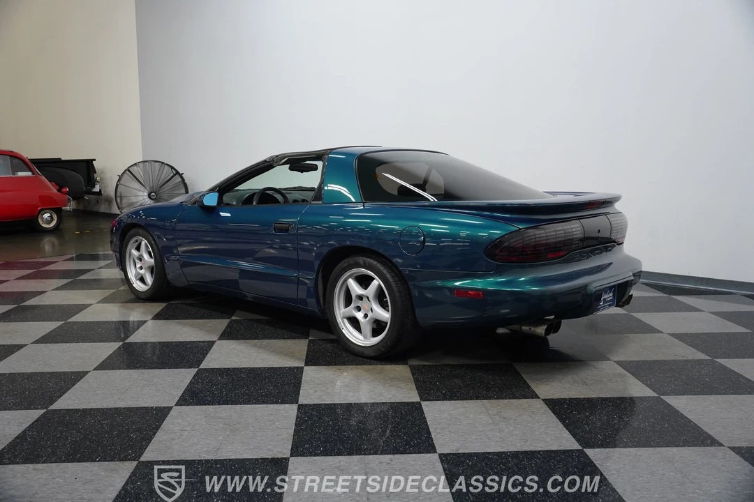 1997 Pontiac Firebird Formula 4th Gen - Image 8 of 31
