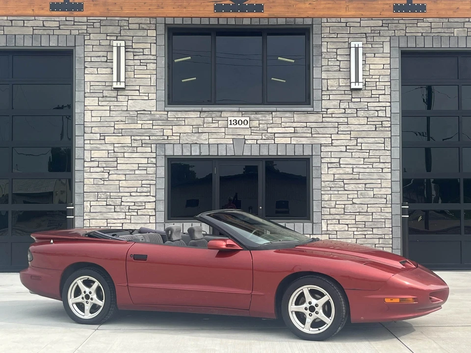 1997 Pontiac Firebird Formula 4th Gen - Image 2 of 31