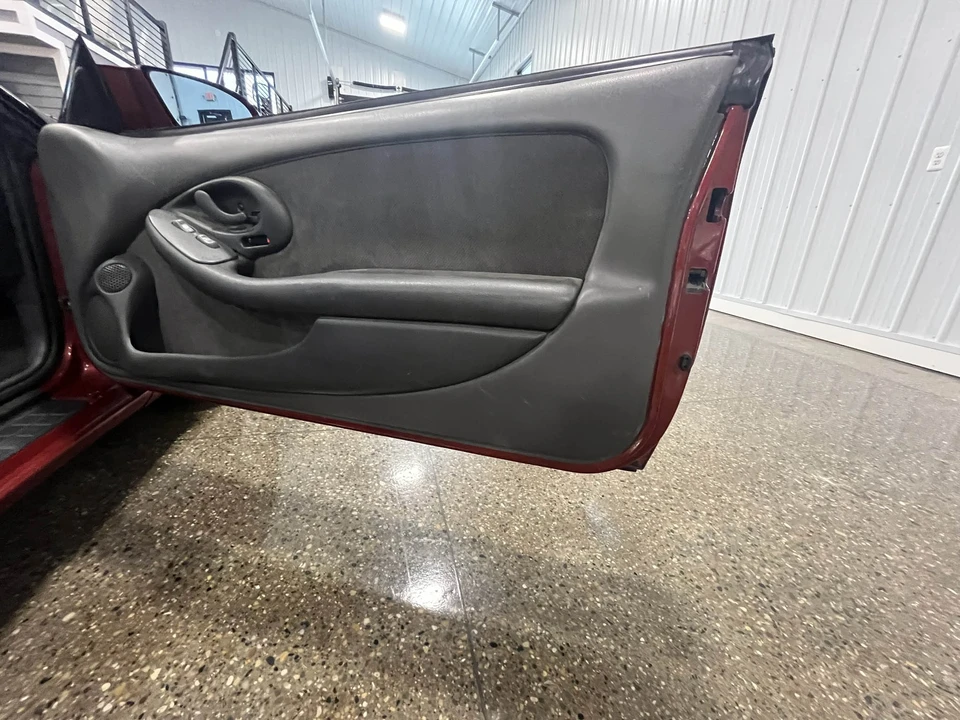 1997 Pontiac Firebird Formula 4th Gen - Image 22 of 31