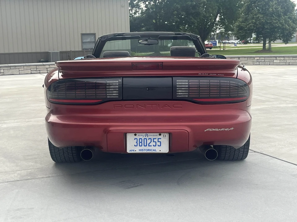 1997 Pontiac Firebird Formula 4th Gen - Image 5 of 31