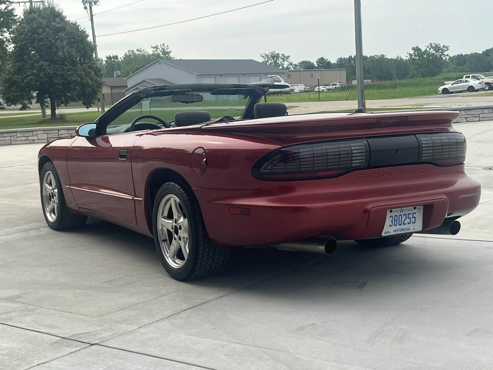 1997 Pontiac Firebird Formula 4th Gen - Image 6 of 31