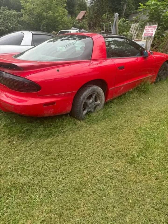 1997 Pontiac Firebird Formula 4th Gen - Image 5 of 5