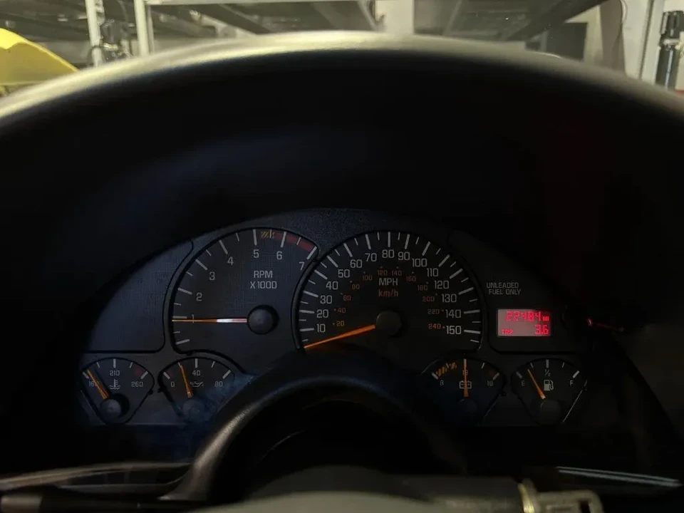 1997 Pontiac Firebird Formula 4th Gen - Image 8 of 14
