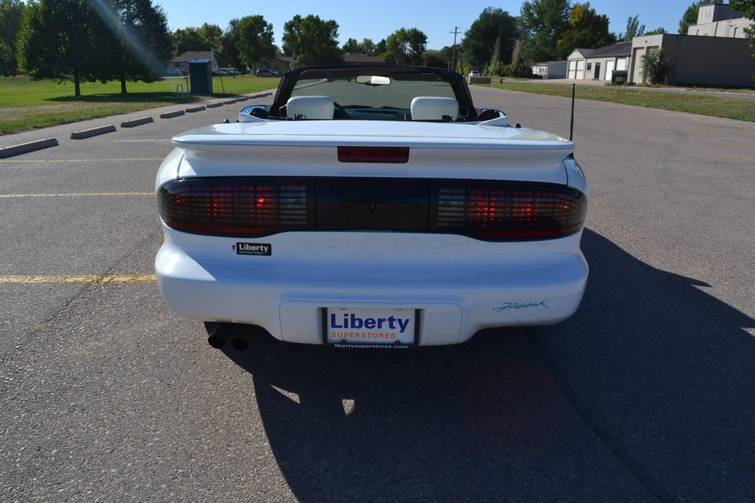 1997 Pontiac Firebird 4th Gen - Image 23 of 31