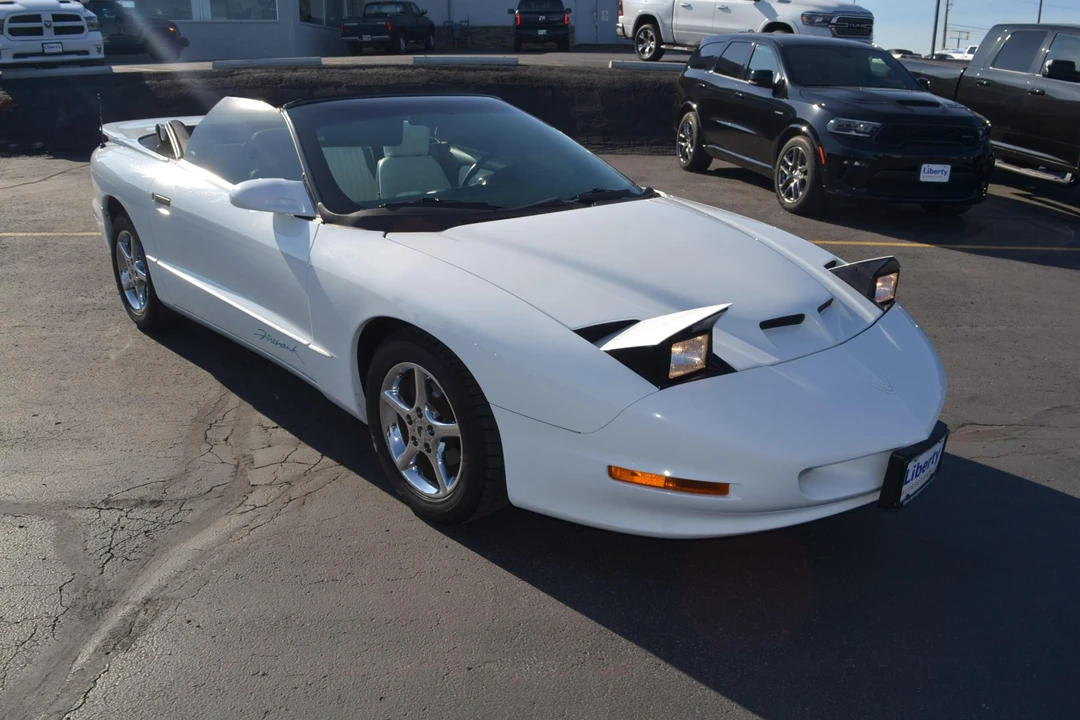 1997 Pontiac Firebird 4th Gen - Image 26 of 31