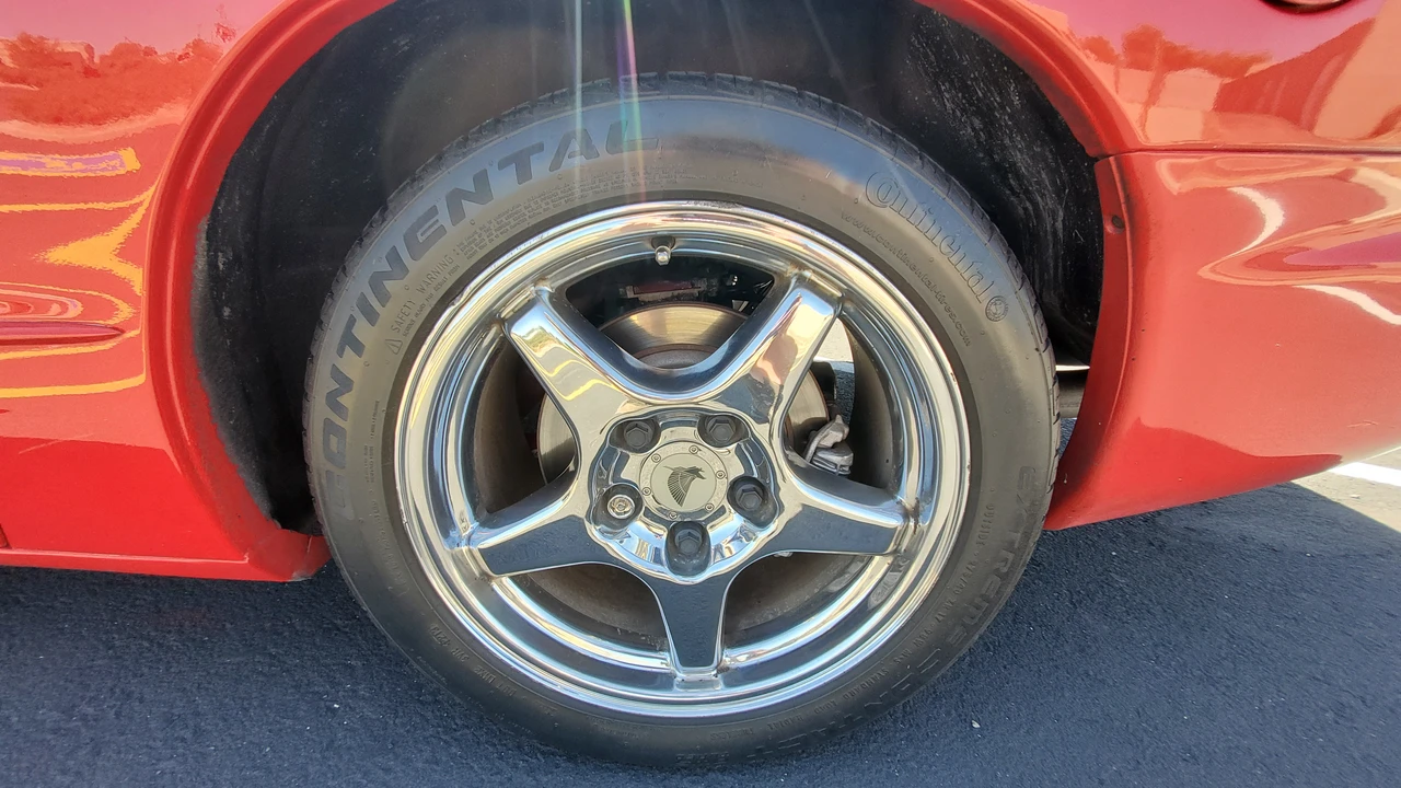 1997 Pontiac Firebird Formula 4th Gen - Image 26 of 31